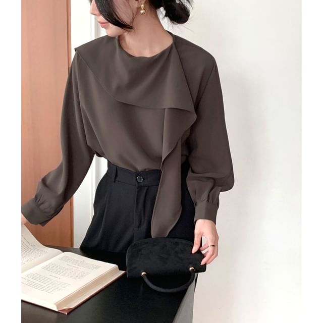 SeoulPop-Long-Sleeve Plain Ruffle Blouse