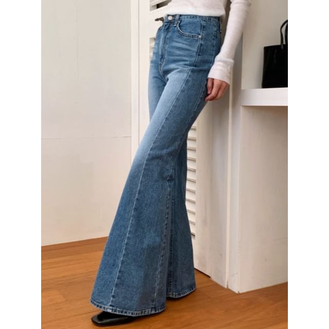 SeoulPop-Mid-Rise Flared Jeans