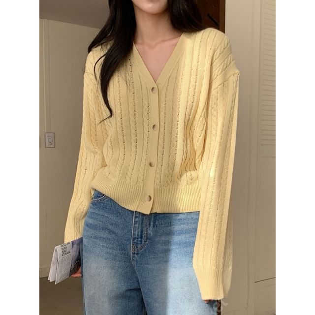 SeoulPop-Plain Cropped Cardigan