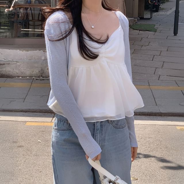 SeoulPop-Plain Mesh Ruffle Top