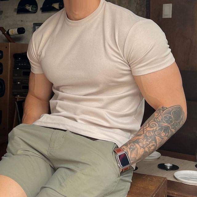 SeoulPop-Short-Sleeve Plain Tee