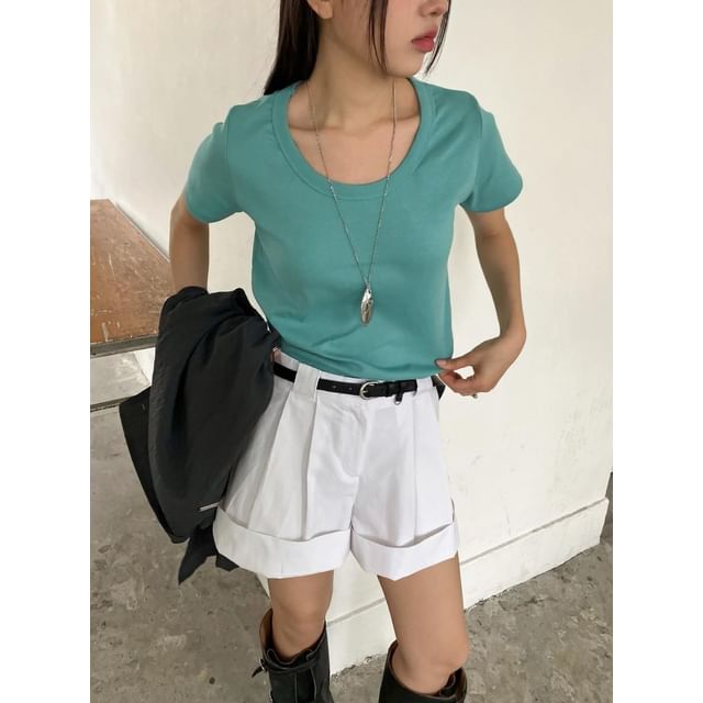 SeoulPop-Short-Sleeve Round Neck Plain Tee