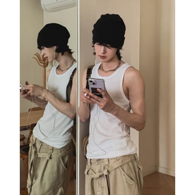 SeoulPop-Sleeveless Plain Ribbed Top