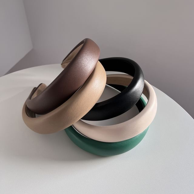 Sesori-Plain Faux Leather Headband