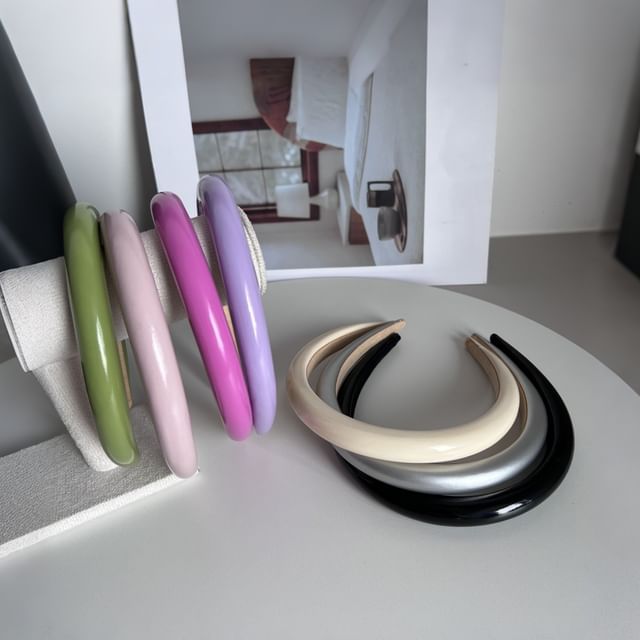 Sesori-Plain Padded Patent Leather Headband