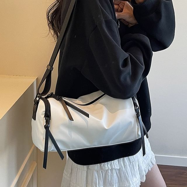 SEVENZ STUDIO-Lightweight Barrel Bag
