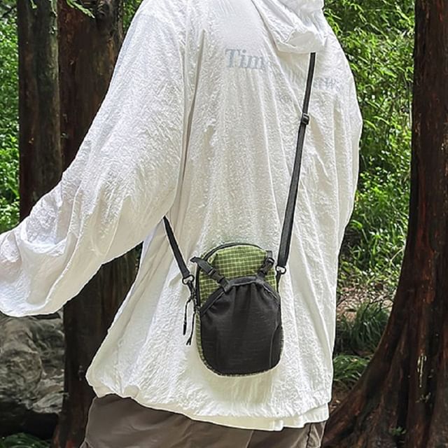 SEVENZ STUDIO-Plaid Nylon Crossbody Bag