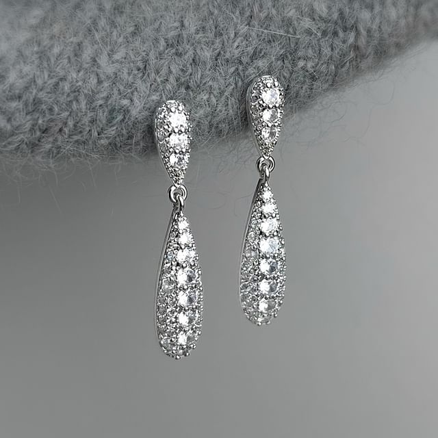 Sharkkira-CZ Waterdrop Shape Dangle Earring