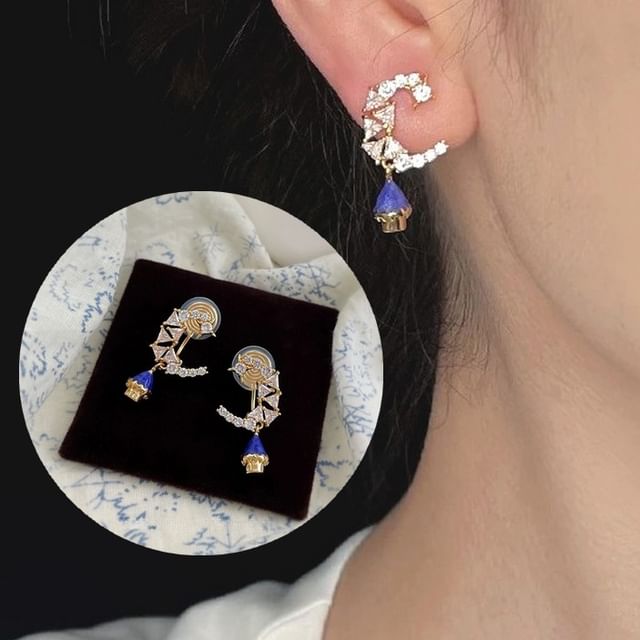 Sharkkira-Rhinestone Castle Drop Earring Clip-On Earring
