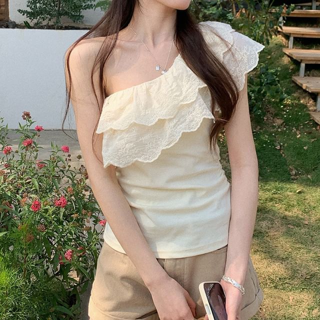 Shinsei-Cap-Sleeve One-Shoulder Lace Panel Slim Fit Top