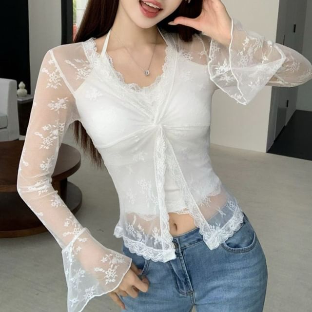 Shinsei-Flared-Cuff V-Neck Plain Knotted Lace Top