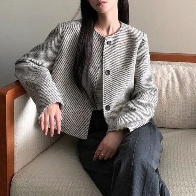 Shinsei-Herringbone Button-Up Crop Jacket