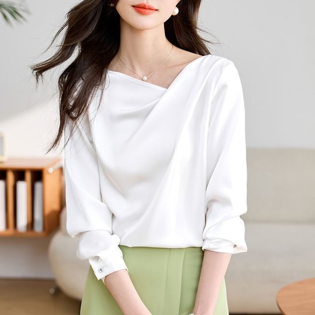 Shinsei-Long-Sleeve Asymmetrical Plain Blouse