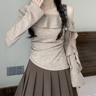 Shinsei-Long-Sleeve Cold Shoulder Asymmetrical Plain Ruffle Trim T-Shirt