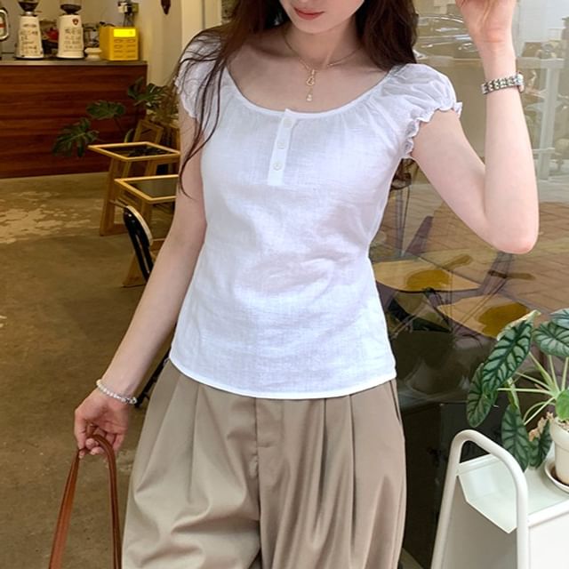 Shinsei-Puff-Sleeve Henley Plain Blouse