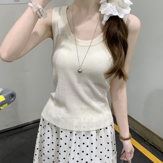 Shinsei-Scoop Neck Plain Ribbed Knit Tank Top