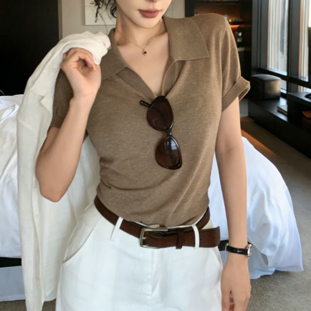 Shinsei-Short-Sleeve V-Neck Collared Plain Knit Top