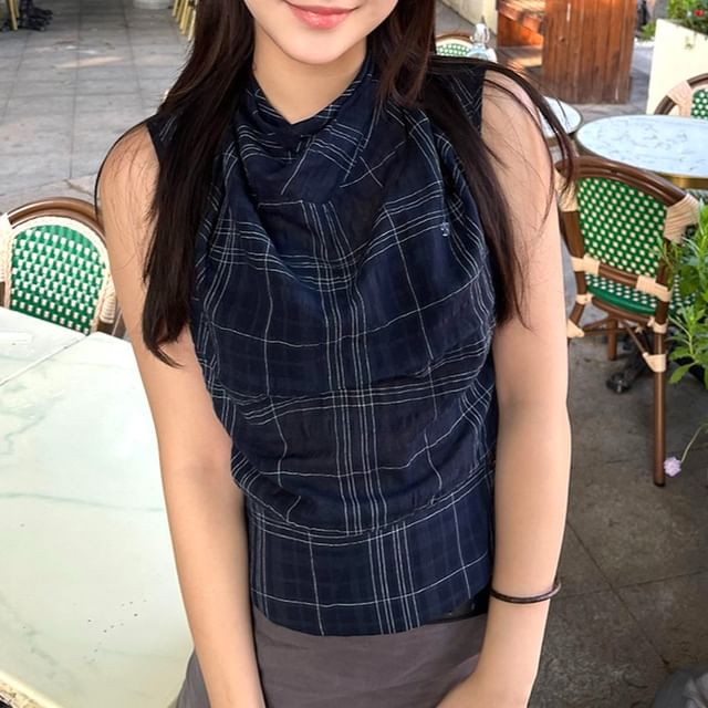 Shinsei-Sleeveless Cowl Neck Plaid Top