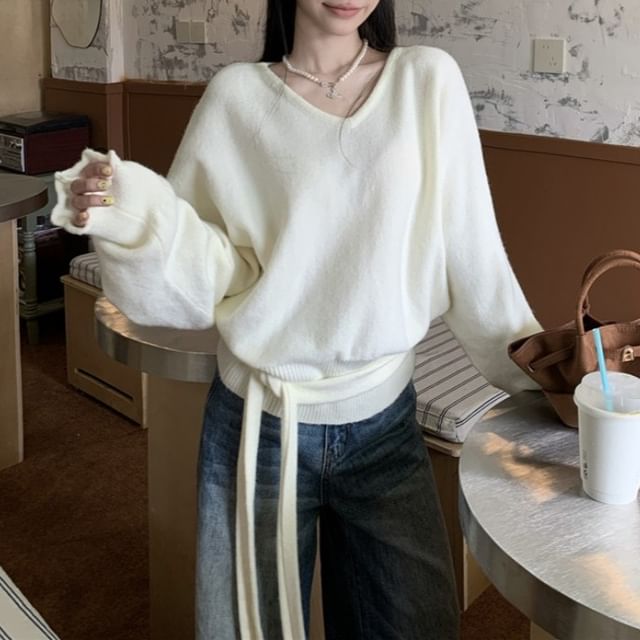 Shinsei-V-Neck Drop Shoulder Plain Sweater