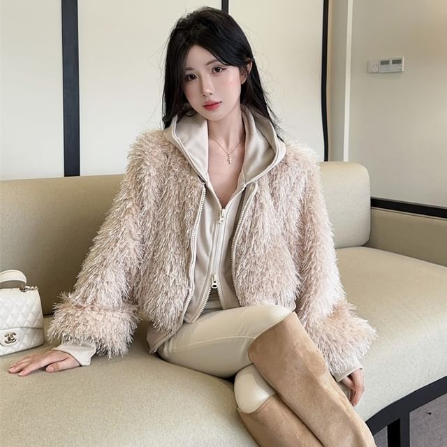 Shopherd-Plain Hood Mock Two Piece Panel Fluffy Zip Jacket