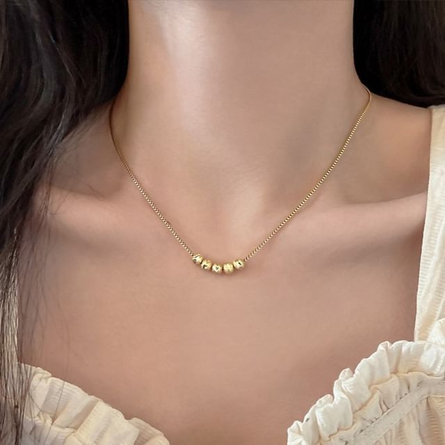 Show Mind-Beaded Necklace