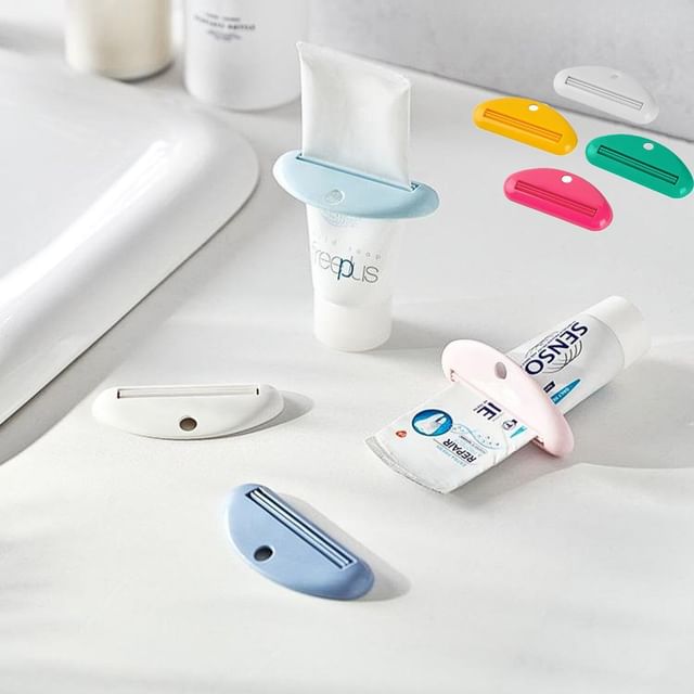 Showroom-Plastic Toothpaste Squeezer Set