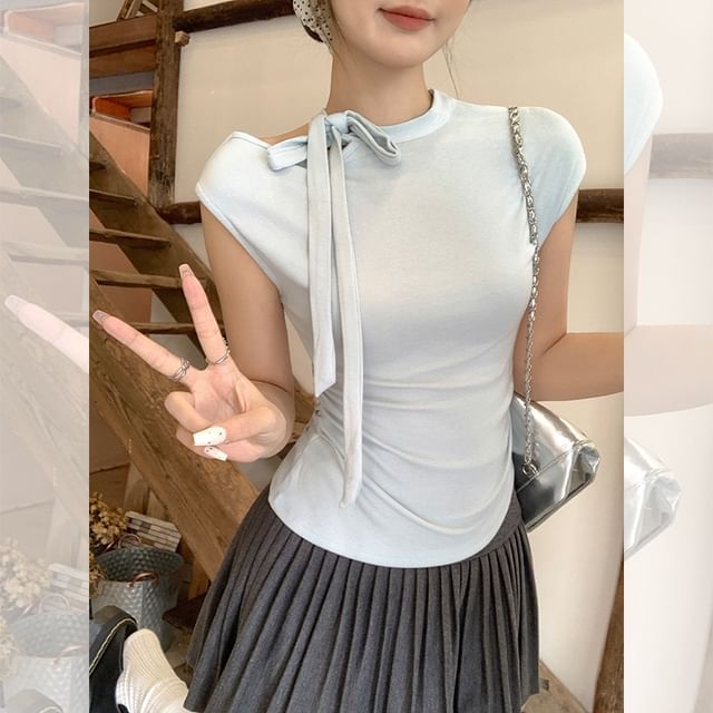 Sienne-Cap Sleeve Tie Neck Plain Cutout Ruched Top