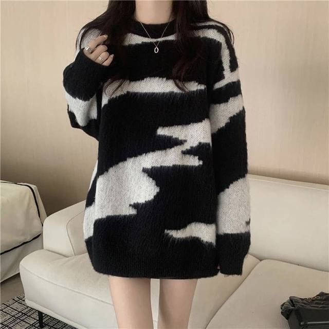 Sienne-Crew Neck Two Tone Oversized Sweater