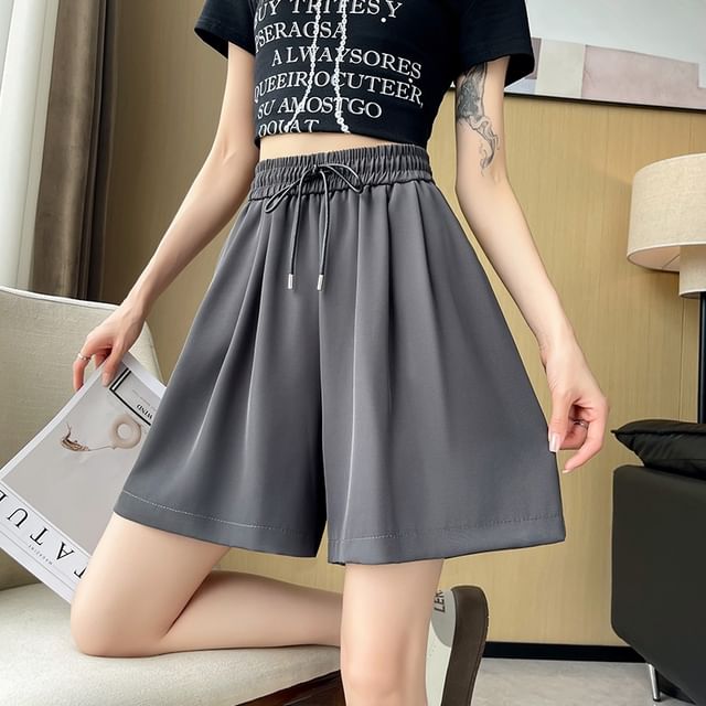Sienne-Drawstring Waist Plain Shorts