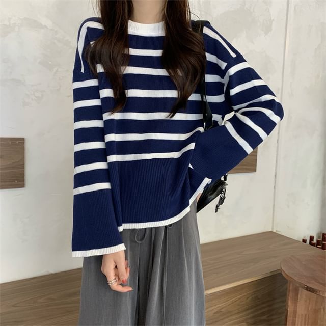 Sienne-Round Neck Striped Sweater