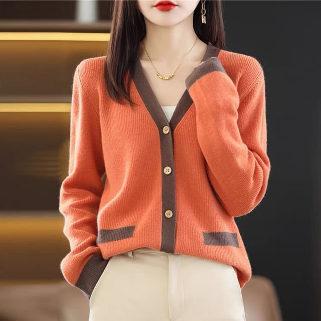 Sienne-V-Neck Two Tone Cardigan