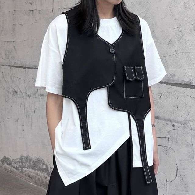 SIMPLE BLACK-Asymmetrical Utility Crop Vest