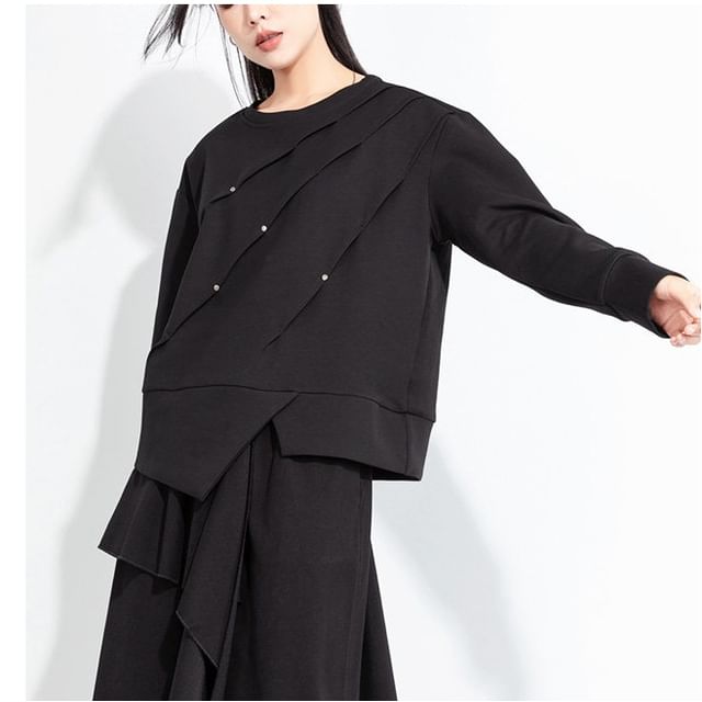 SIMPLE BLACK-Crew Neck Plain Asymmetrical Sweatshirt