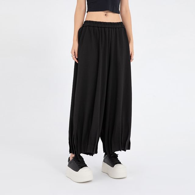 SIMPLE BLACK-Elastic Waist Plain Cropped Baggy Pants