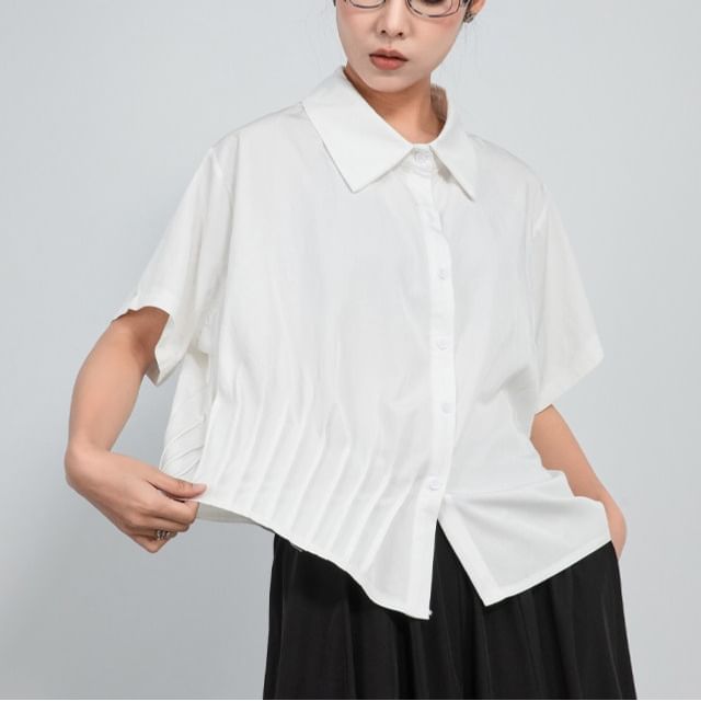 SIMPLE BLACK-Elbow-Sleeve Collared Asymmetrical Pintuck Button-Up Plain Blouse
