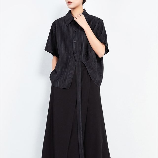 SIMPLE BLACK-Elbow-Sleeve Collared Asymmetrical Ruched Button-Up Blouse