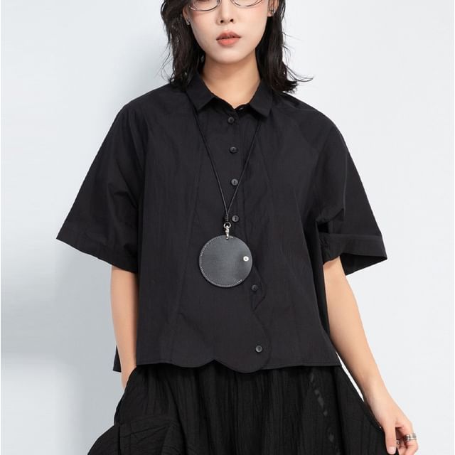 SIMPLE BLACK-Elbow-Sleeve Collared Button-Up Plain Crop Blouse