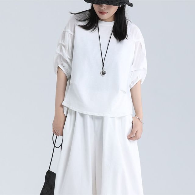SIMPLE BLACK-Elbow Sleeve Crew Neck Plain Panel T-Shirt