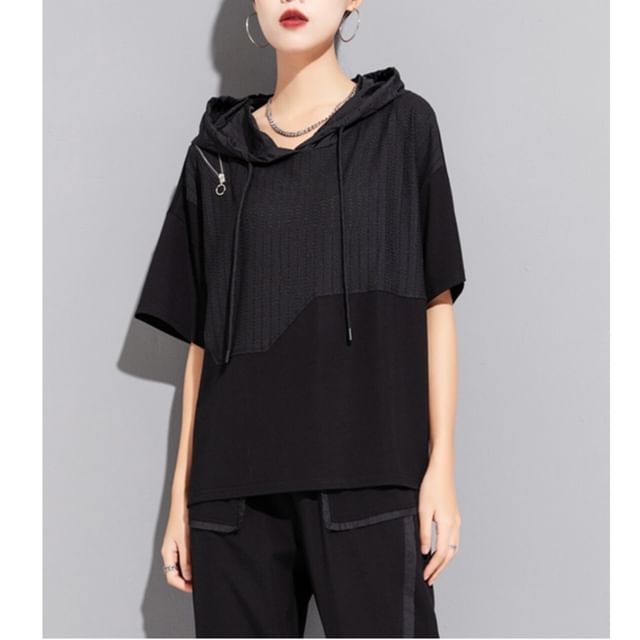 SIMPLE BLACK-Elbow-Sleeve Ribbed Panel Hoodie