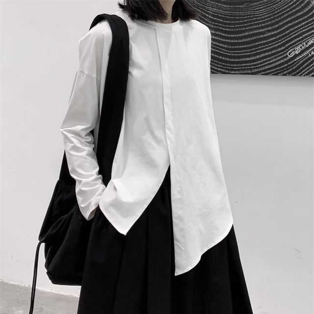 SIMPLE BLACK-Long-Sleeve Asymmetrical Plain Shirt