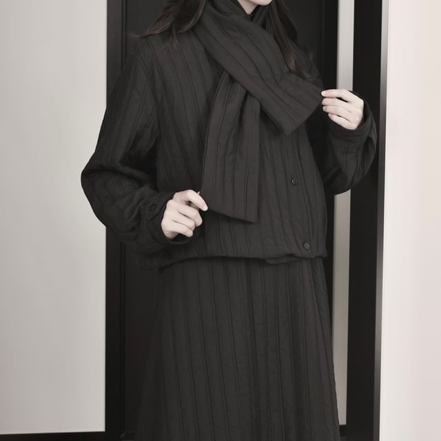 SIMPLE BLACK-Plain Button Up Padded Jacket with Scarf
