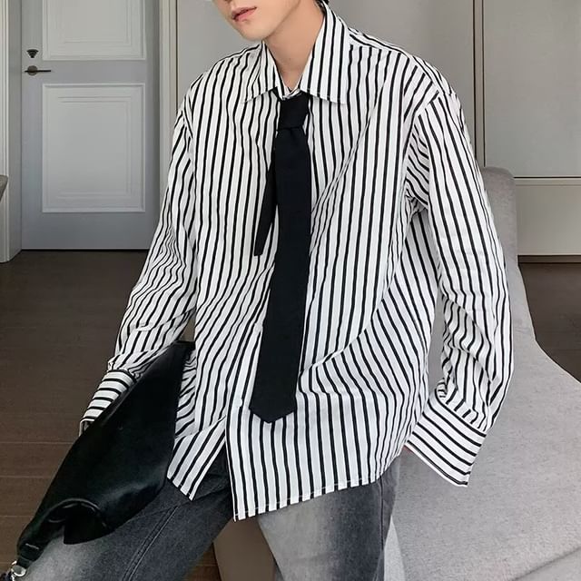 Sinlarity-Collared Striped Button Up Shirt