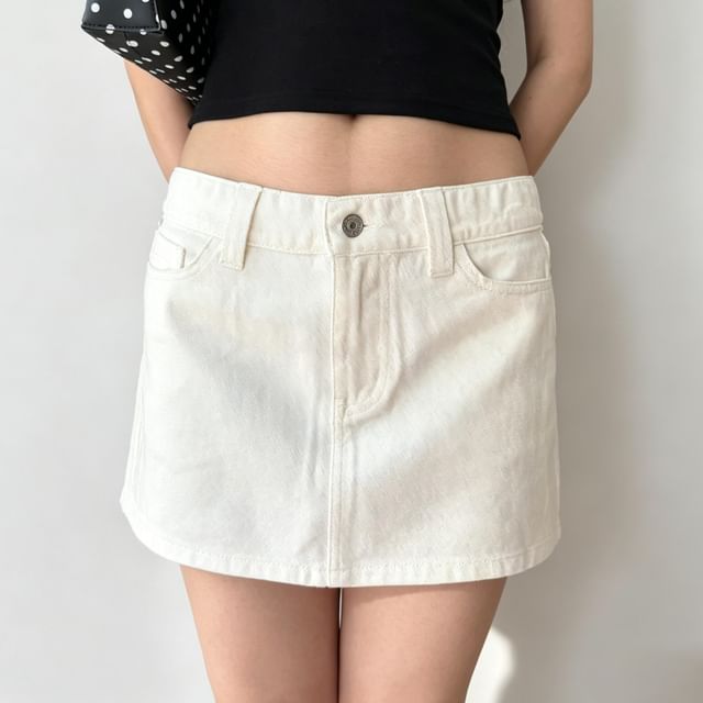 Sinora-Low Rise Plain Denim Mini Pencil Skirt