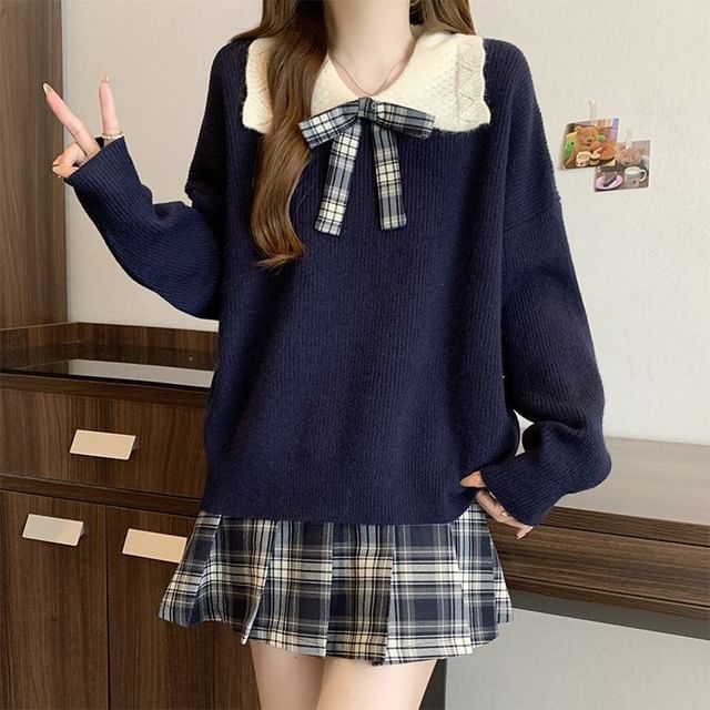 Sisyphi-Collared Tie Neck Two Tone Sweater
