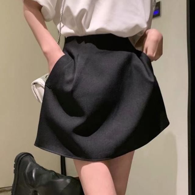 Sisyphi-High Rise Plain Mini A-Line Skirt