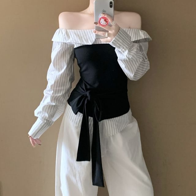 Sisyphi-Long-Sleeve Off Shoulder Striped Crop Top