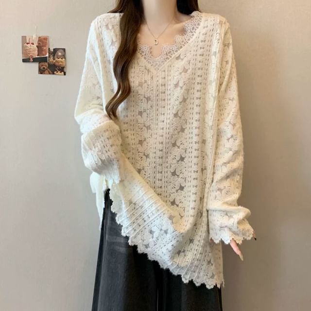 Sisyphi-Long-Sleeve V-Neck Lace T-Shirt