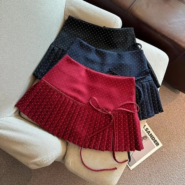 Sisyphi-Low Waist Dotted Mini Pleated Skirt