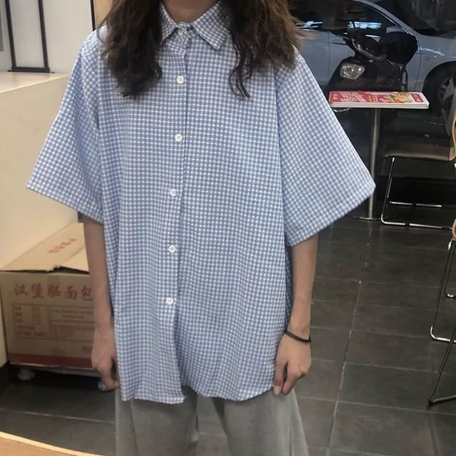 Sisyphi-Short Sleeve Collared Plaid Shirt