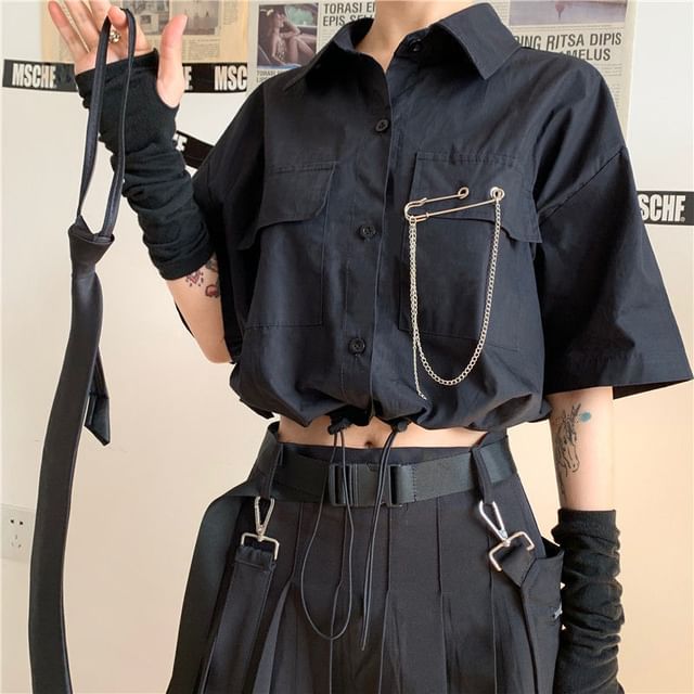 Sisyphi-Short-Sleeve Collared Plain Crop Button Up Shirt